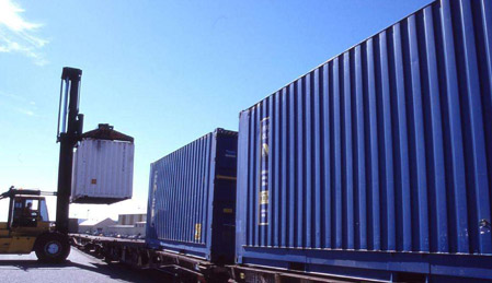 進(jìn)出口集裝箱運輸